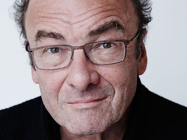 NEWS RobertMenasse
