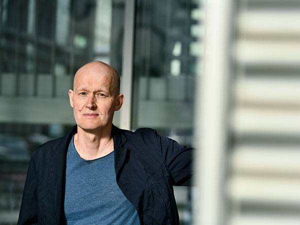 News Arno Geiger c Heribert Corn