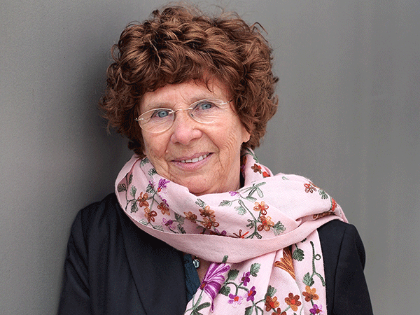 NEWS Sylvie Schenk(c)Peter Andreas Hassiepen