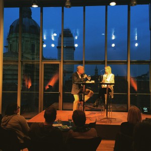 Reinhard Wittmann im Gespräch mit Sarah Elise Bischof